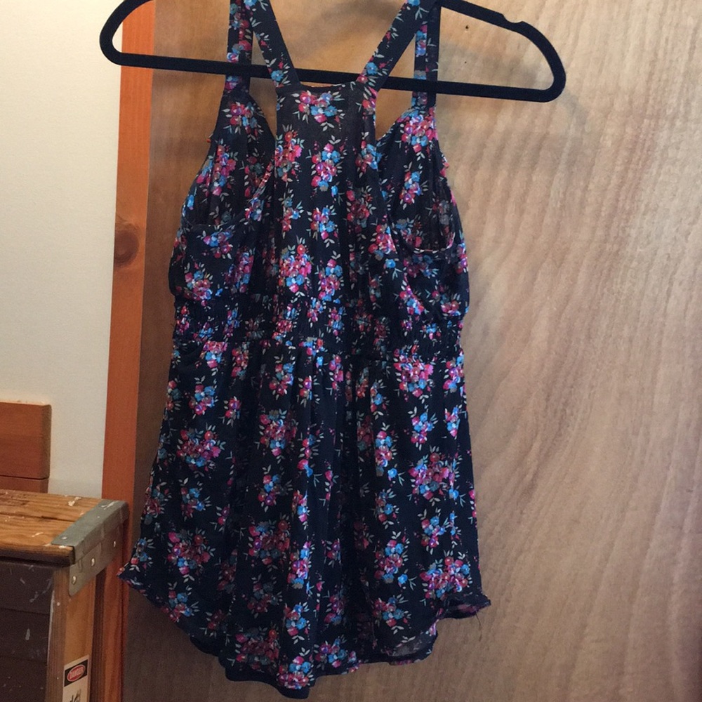 Top - Picture 6 of 7